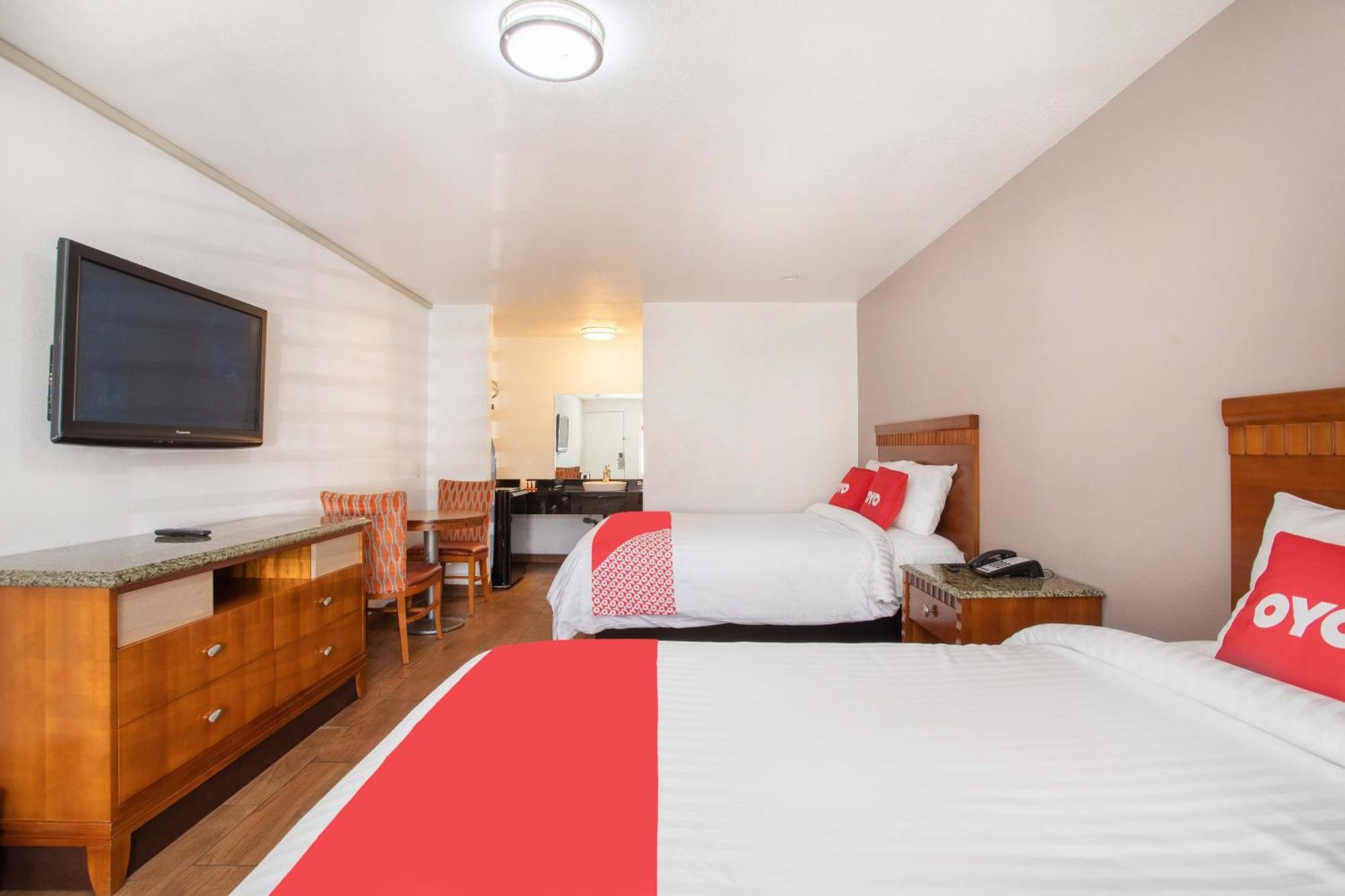 Hotel Palmdale - Antelope Valley -Listing Partner Exterior photo